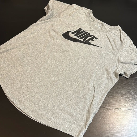 Nike Heather Gray Tee with Black Logo - Picture 1 of 5